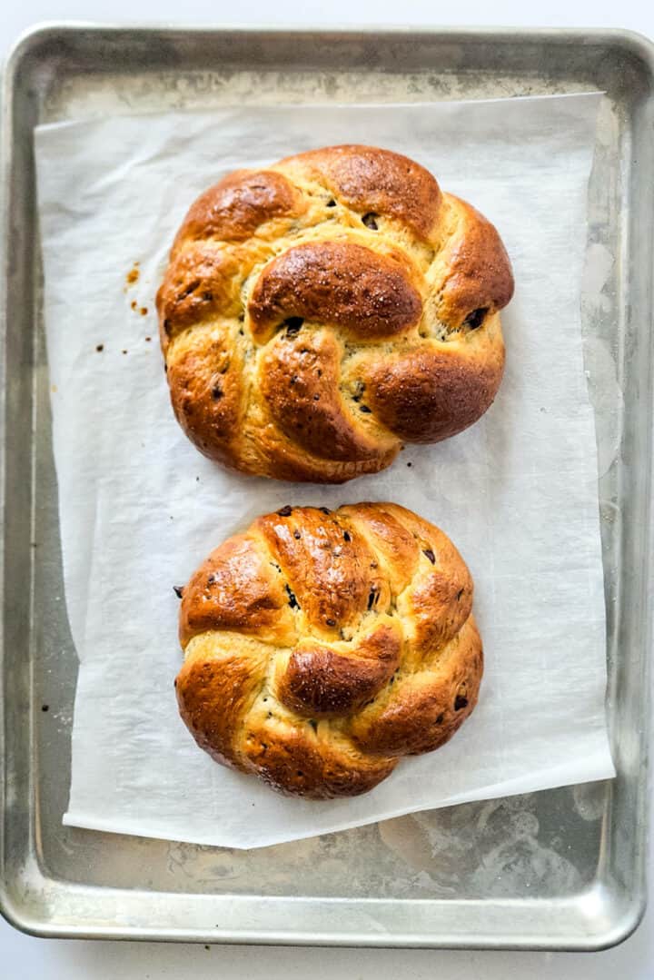 Decadent Round Chocolate Brioche – I Knead Bread